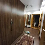 Heart Of Sarajevo,old Town-free Parking アパート