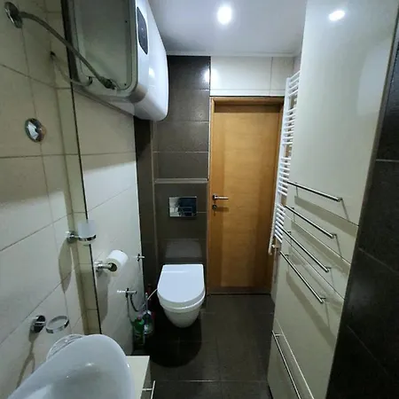 Heart Of Sarajevo,old Town-free Parking Appartement