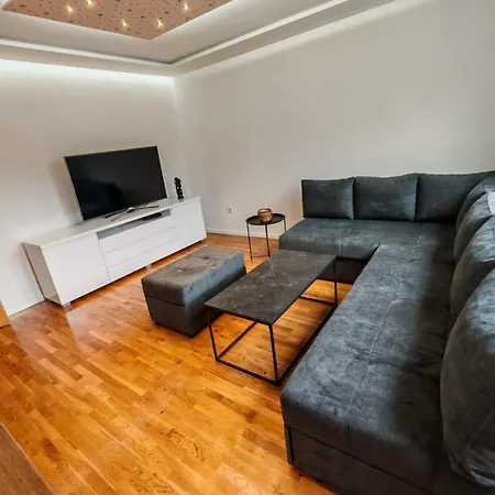 Heart Of Sarajevo,old Town-free Parking Apartment *