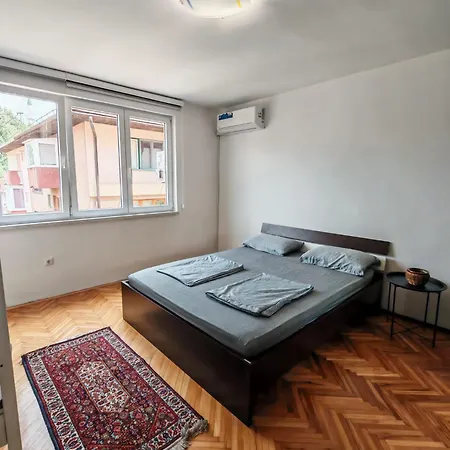 Heart Of Sarajevo,old Town-free Parking Apartment